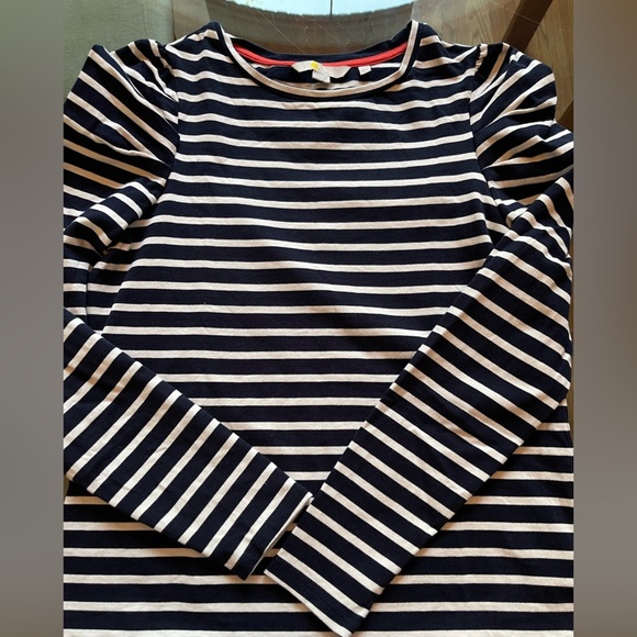 Boden top blue and white size small - Picture 3 of 11